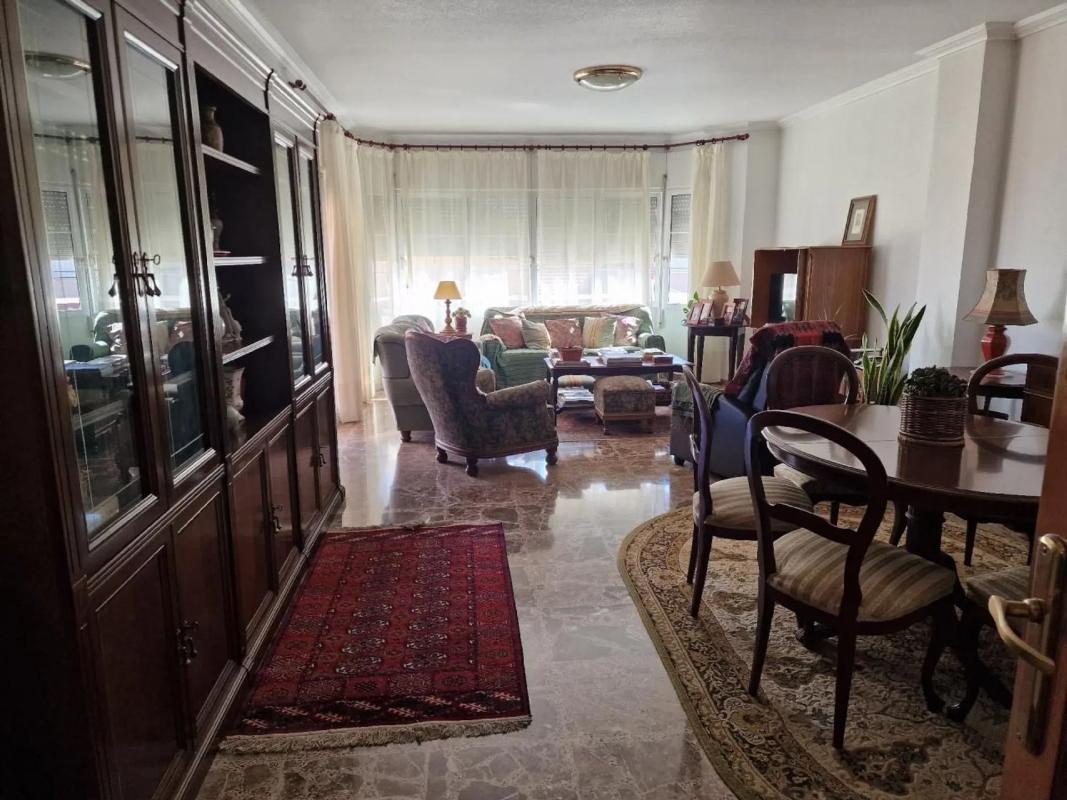 Недвижимость на продажу и в аренду в Испании photo 3