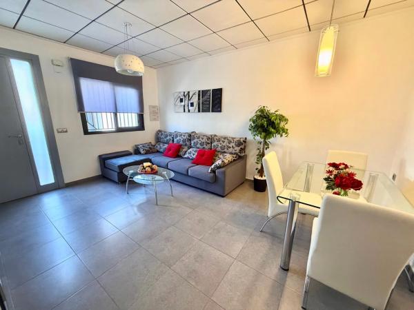 Chalet pareado en calle Cgo Carlos Irle photo 1
