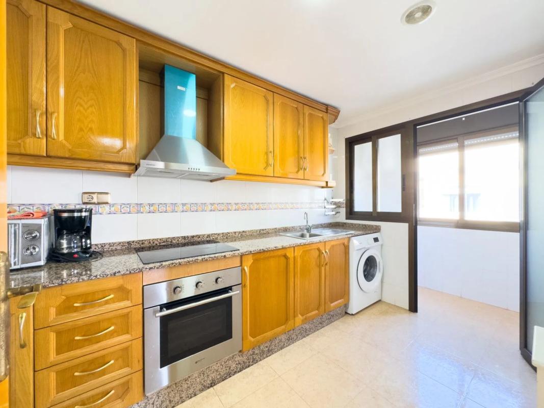 Sale of apartment in Calle San Julián, Torrevieja
photo 1