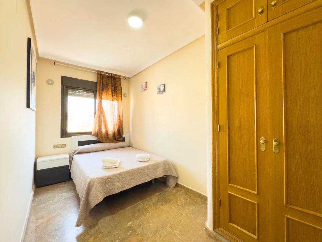 Sale of apartment in Calle San Julián, Torrevieja
photo 2