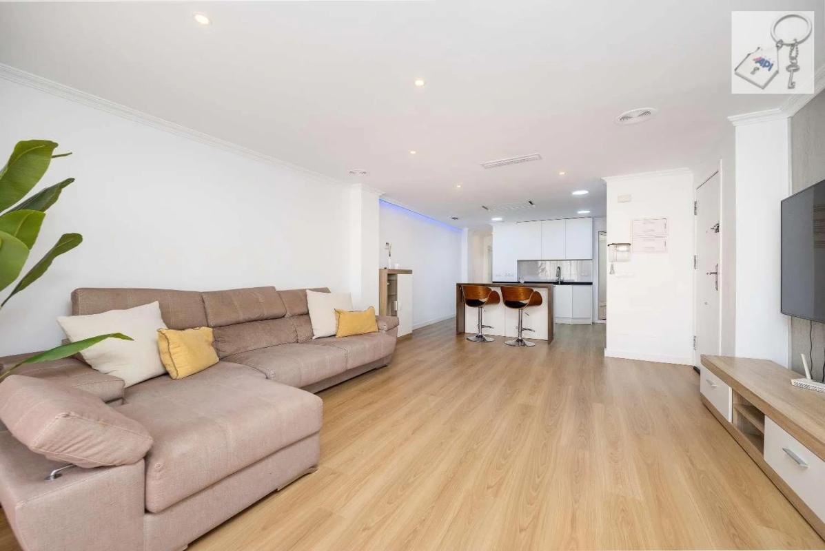 Sale of apartment in Calle San Pascual, Torrevieja
photo 5
