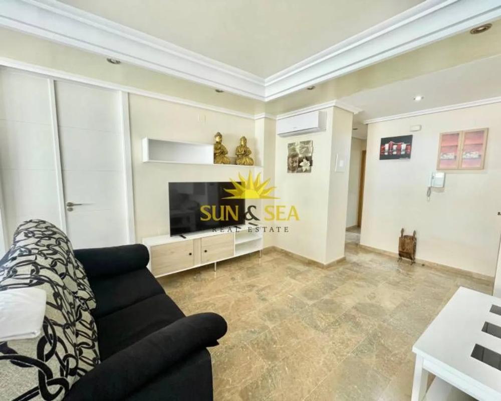 Venta de piso en Barrio Puerto Deportivo, Torrevieja
photo 3