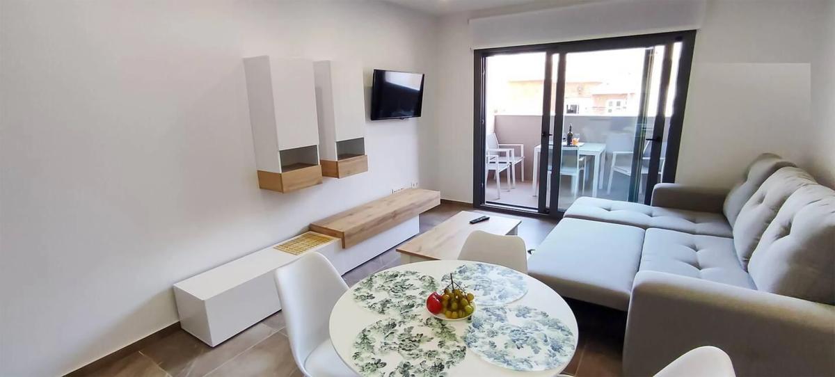 Venta de piso en Barrio El Molino, Torrevieja
 photo 2