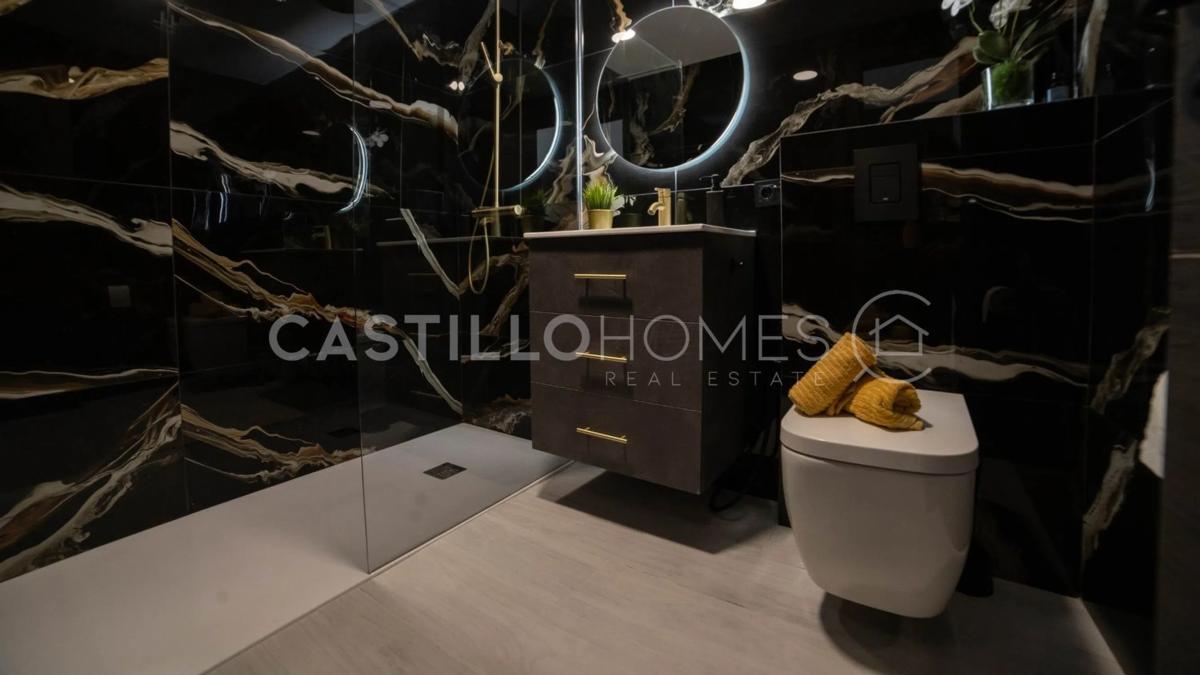 Venta de ático en Calle Fotógrafos Darblade, 1, Torrevieja photo 4