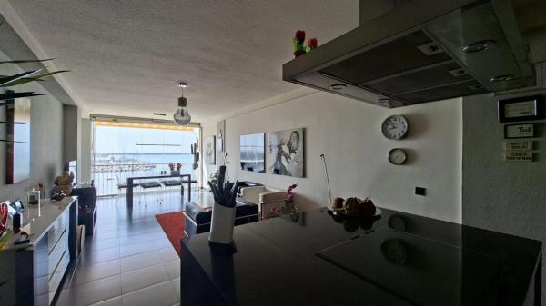 Apartment for sale in  Calle Guardamar, Torrevieja photo 2