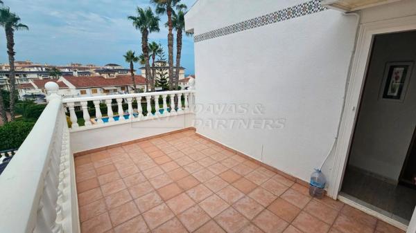 Chalet adosado photo 3