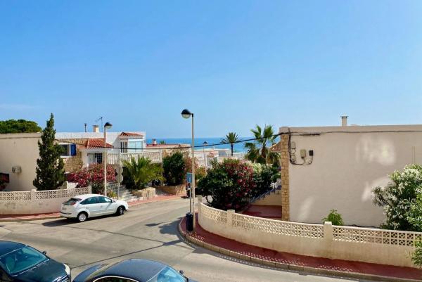 Mieszkanie na sprzedaż w  Calle Guadalajara, Torrevieja photo 1