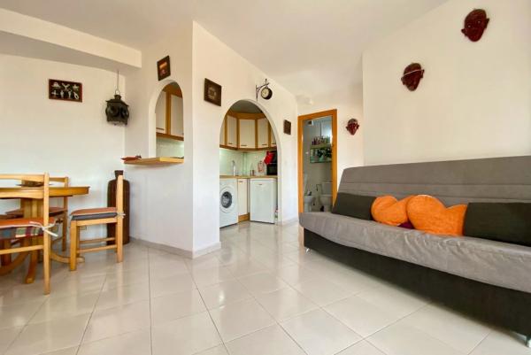 Mieszkanie na sprzedaż w  Calle Guadalajara, Torrevieja photo 3