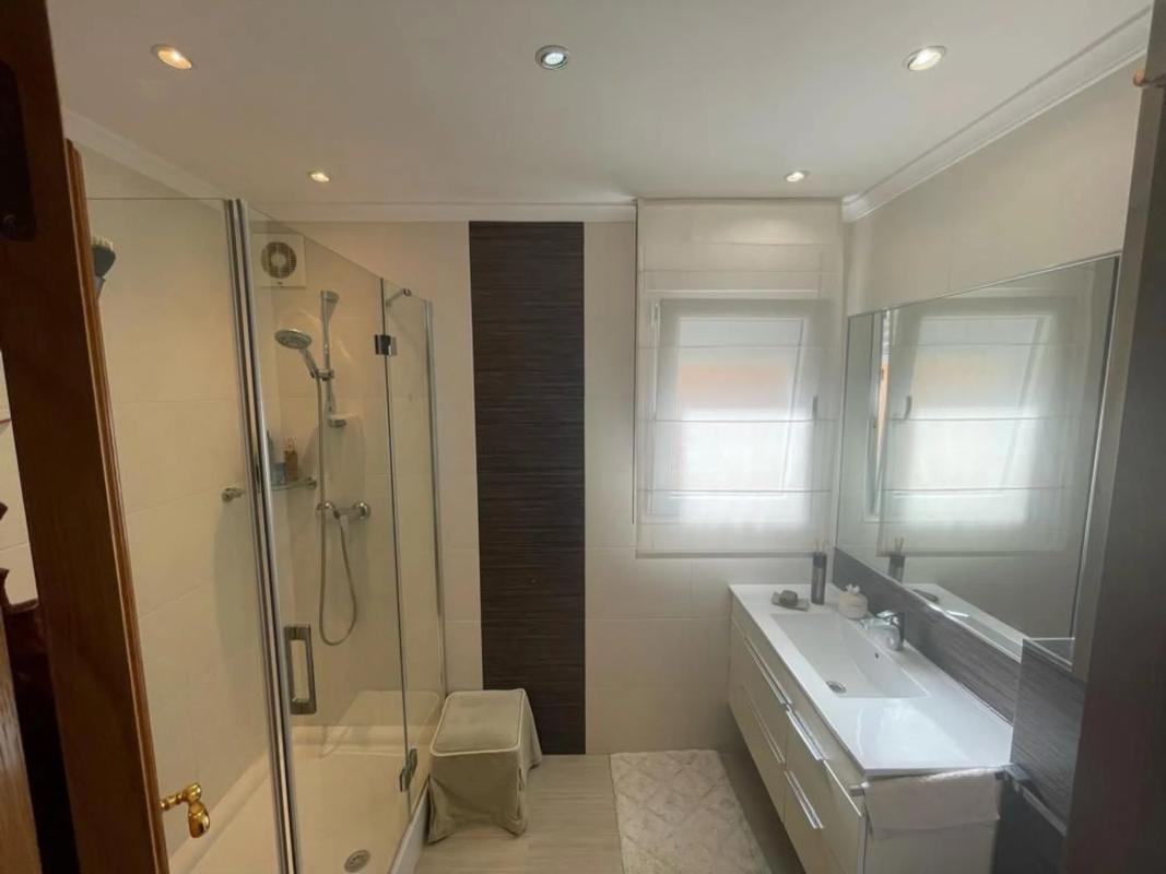 Properties for sale and rent in Spain photo 3