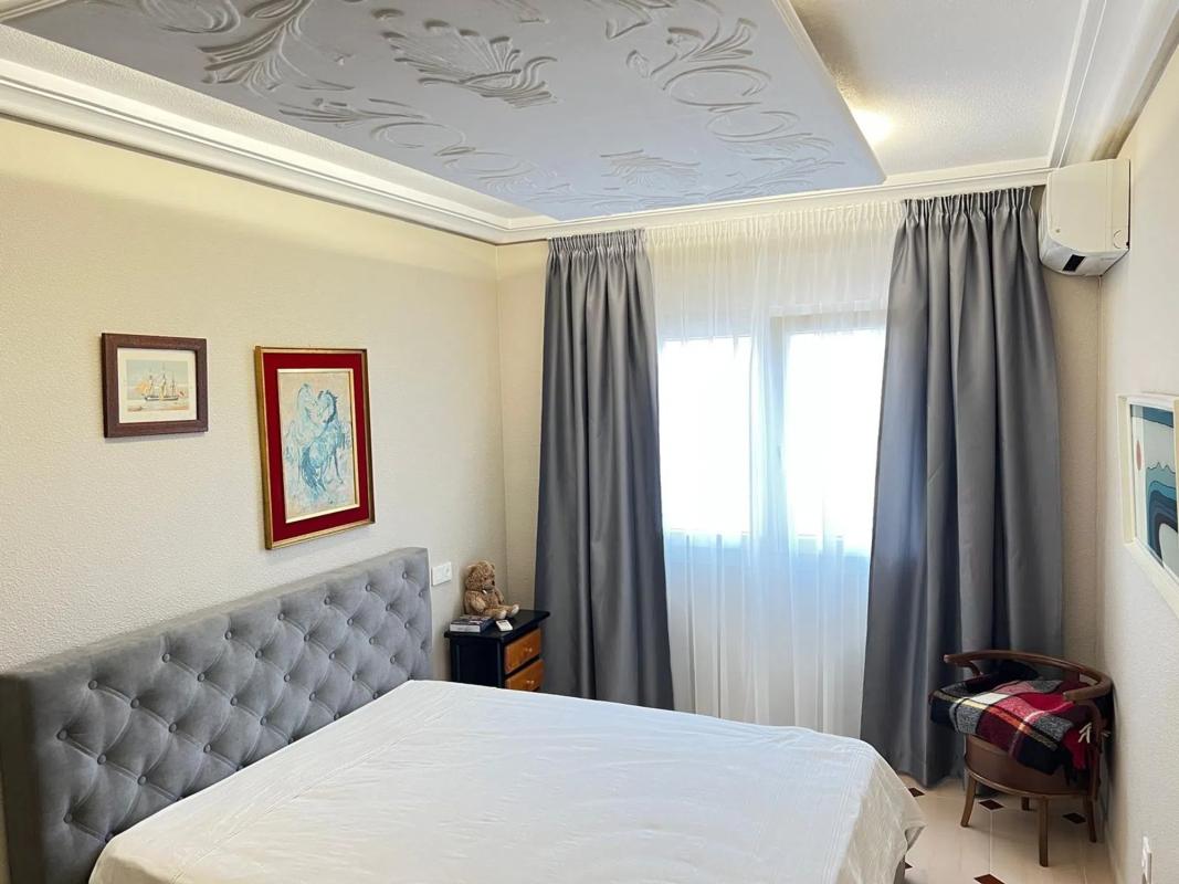Properties for sale and rent in Spain photo 5
