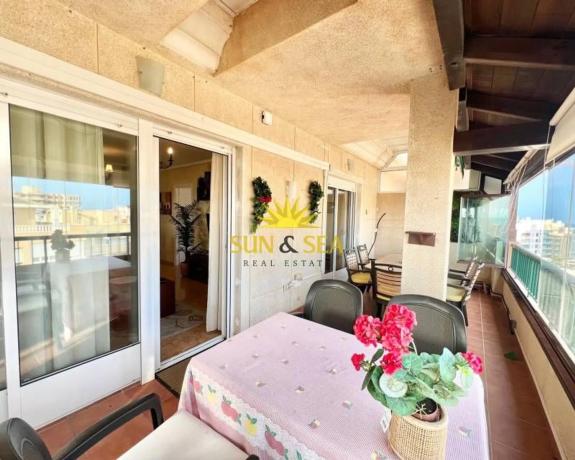 Ático en venta en Barrio Gaspar Perrelló, Torrevieja thumbnail 3