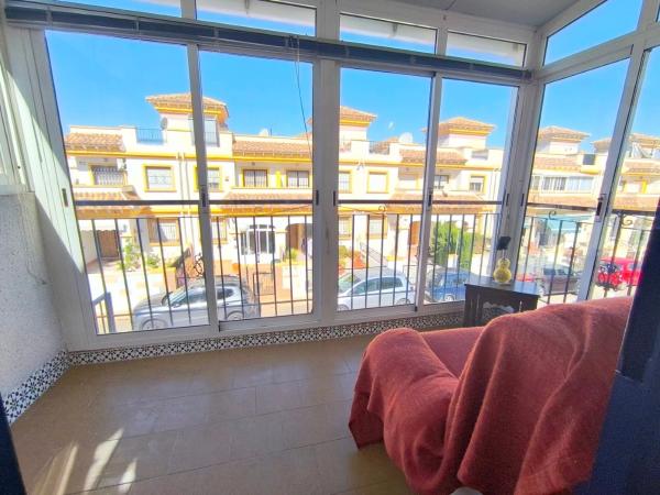 Ático en venta en  Calle Victor Garcia Villalgordo, 98, Torrevieja photo 2