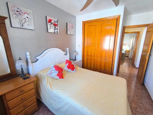 Ático en venta en  Calle Victor Garcia Villalgordo, 98, Torrevieja photo 3