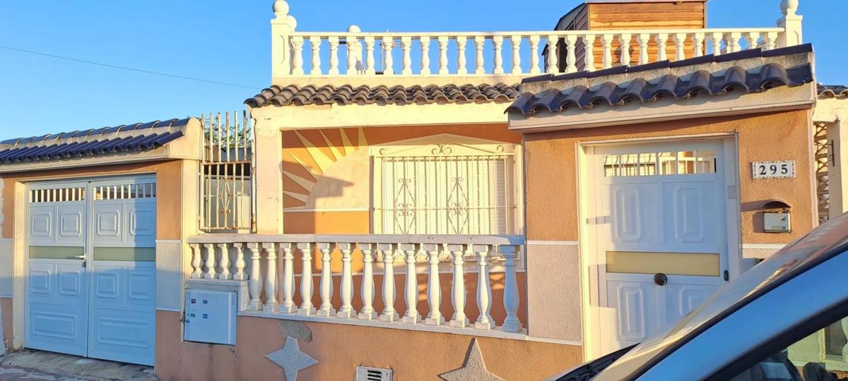 Properties for sale and rent in Spain photo 5