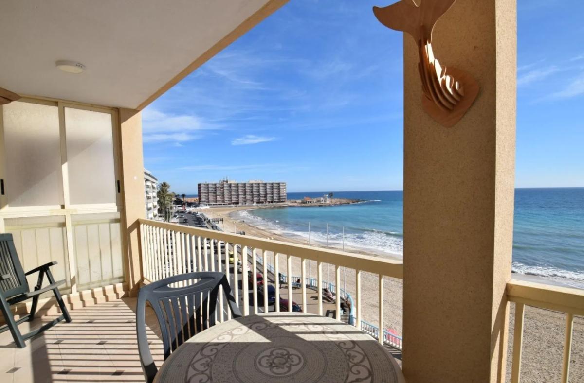 Venta de piso en Barrio Playa de los Locos, Torrevieja
 photo 2