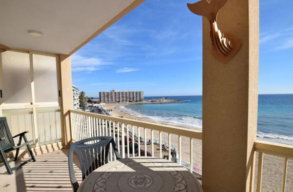 Apartment for sale in  Barrio Playa de los Locos, Torrevieja photo 2