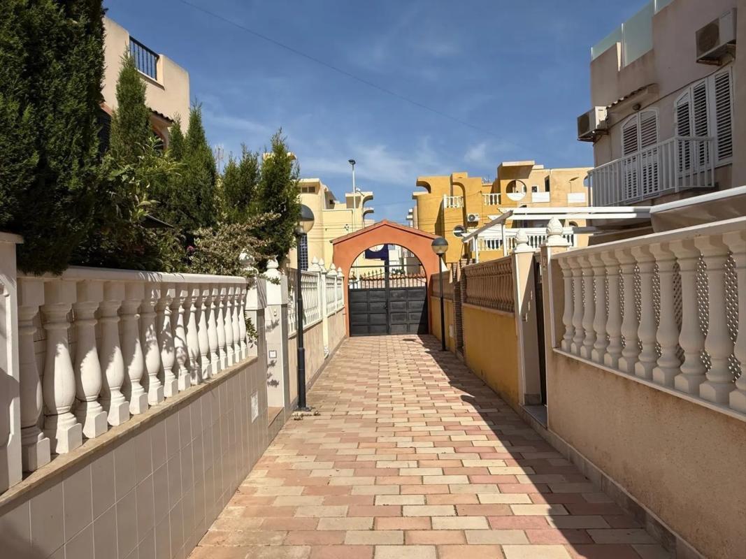 Properties for sale and rent in Spain photo 2