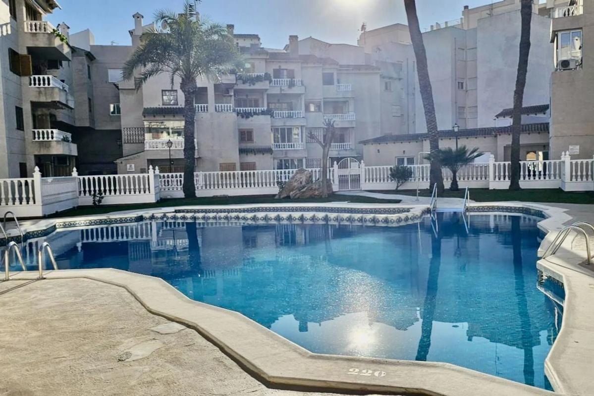 Продажа квартиры на Barrio Playa de los Locos, Торревьеха
photo 1