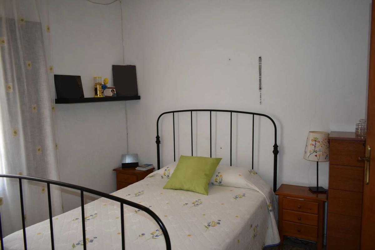 Properties for sale and rent in Spain photo 3