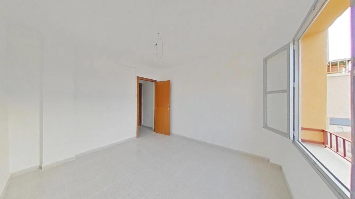 Venta de piso en Barrio San Crispín, Elche / Elx
 photo 5