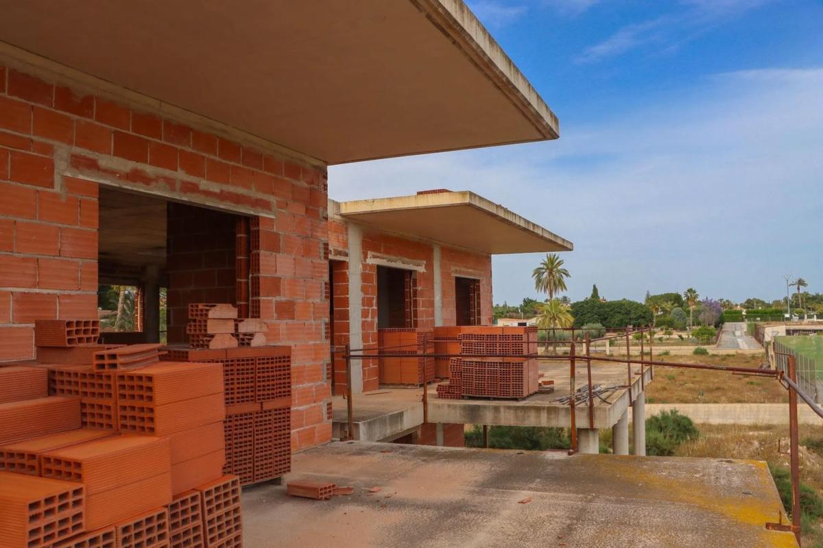 Properties for sale and rent in Spain photo 5