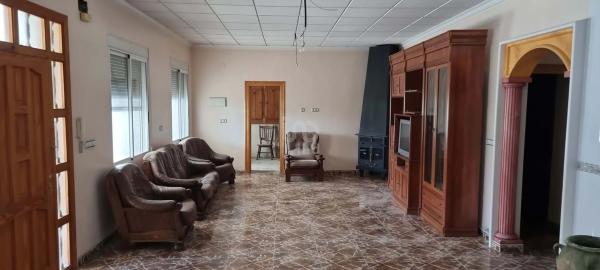 Chalet independiente en venta en Crevillente, Crevillente
 photo 1