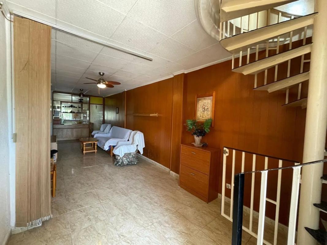 Properties for sale and rent in Spain photo 2