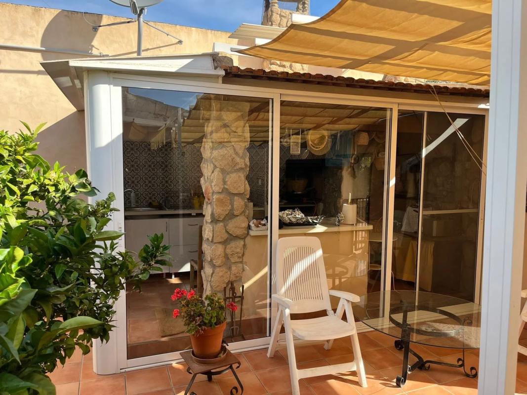 Properties for sale and rent in Spain photo 2