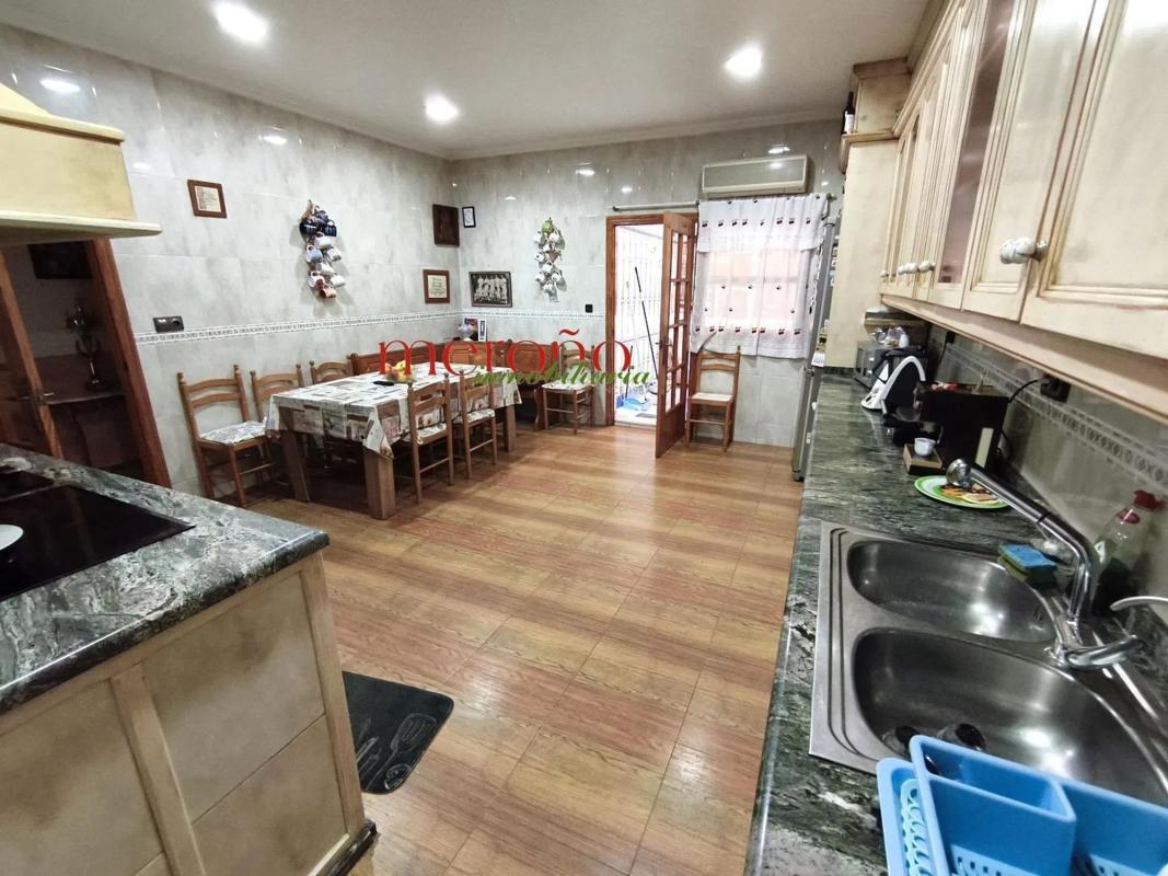 Venta de duplex en Barrio Carrús Este, Elche / Elx photo 2