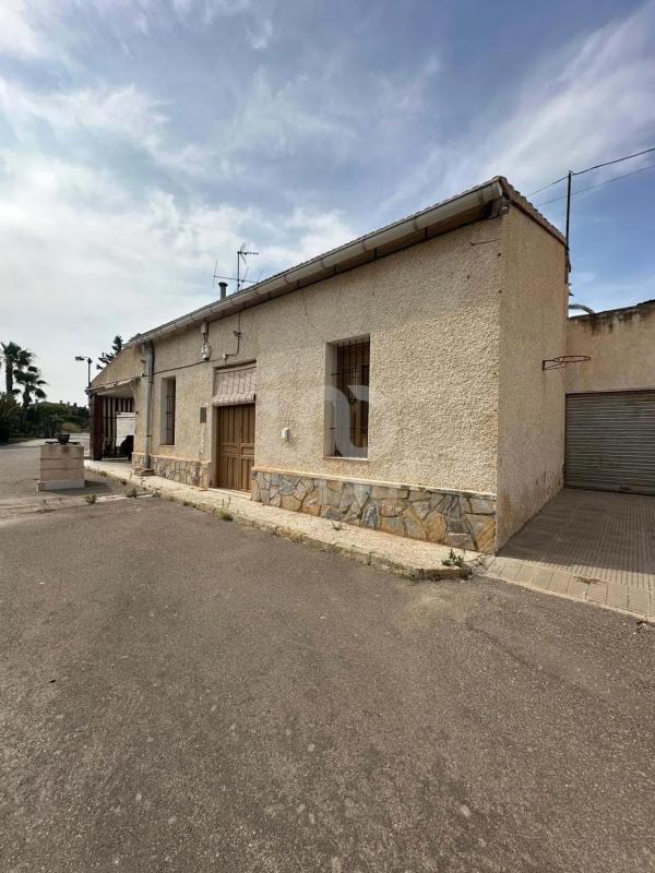 Sale of independent chalet in Valverde, Elche / Elx
 photo 2