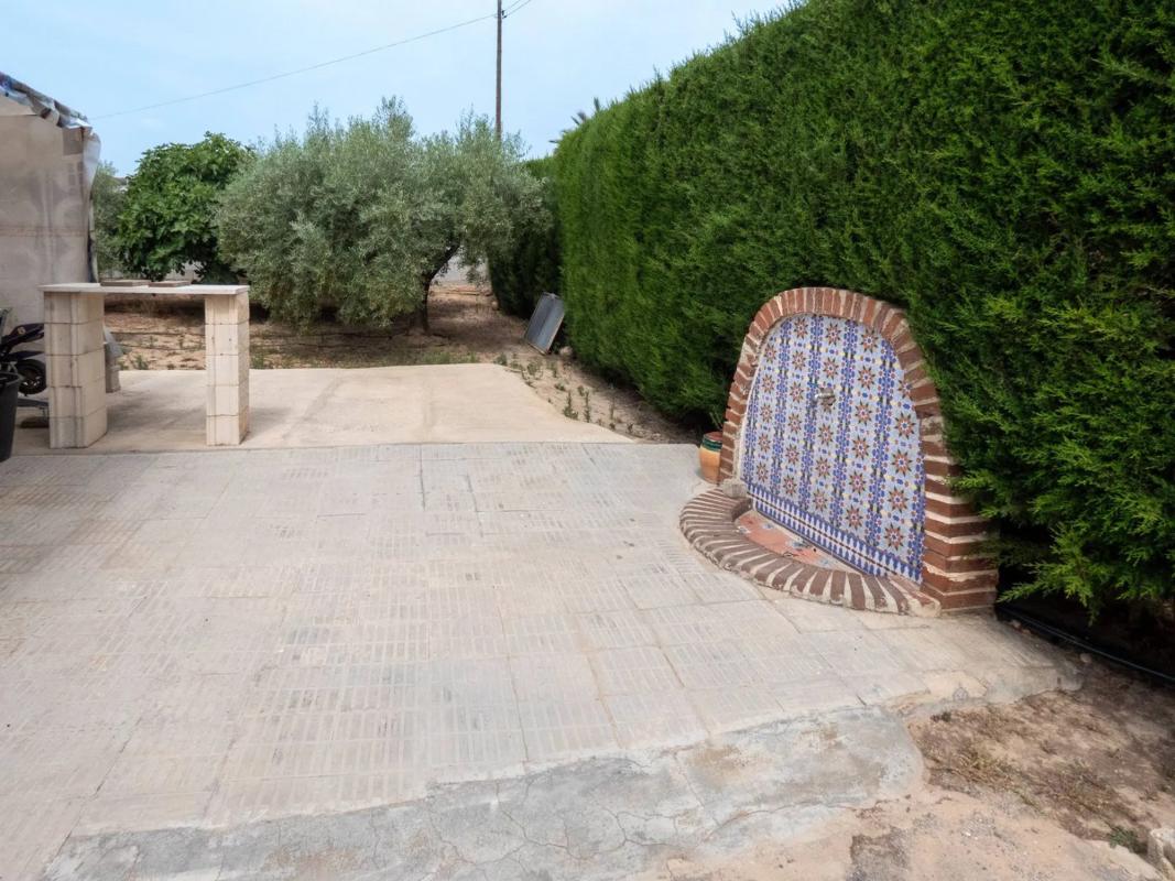 Properties for sale and rent in Spain photo 5