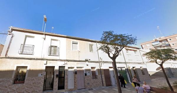 Mieszkanie na sprzedaż w  Calle Olegario Domarco Seller, Elche / Elx photo