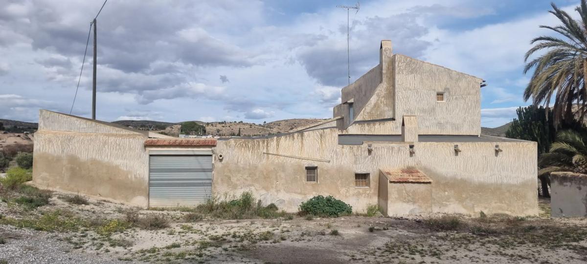 Properties for sale and rent in Spain photo 1
