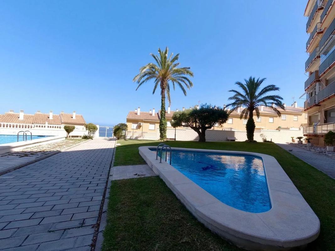 Properties for sale and rent in Spain photo 5