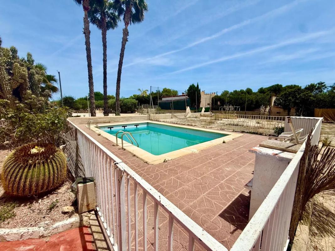 Properties for sale and rent in Spain photo 4