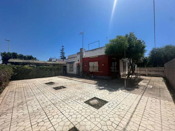 Casa independiente en calle Palangre photo 4