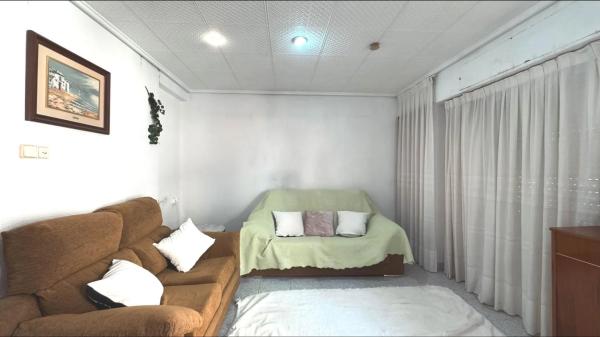 Apartment for sale in Calle Olegario Domarco Seller, Elche / Elx photo 1