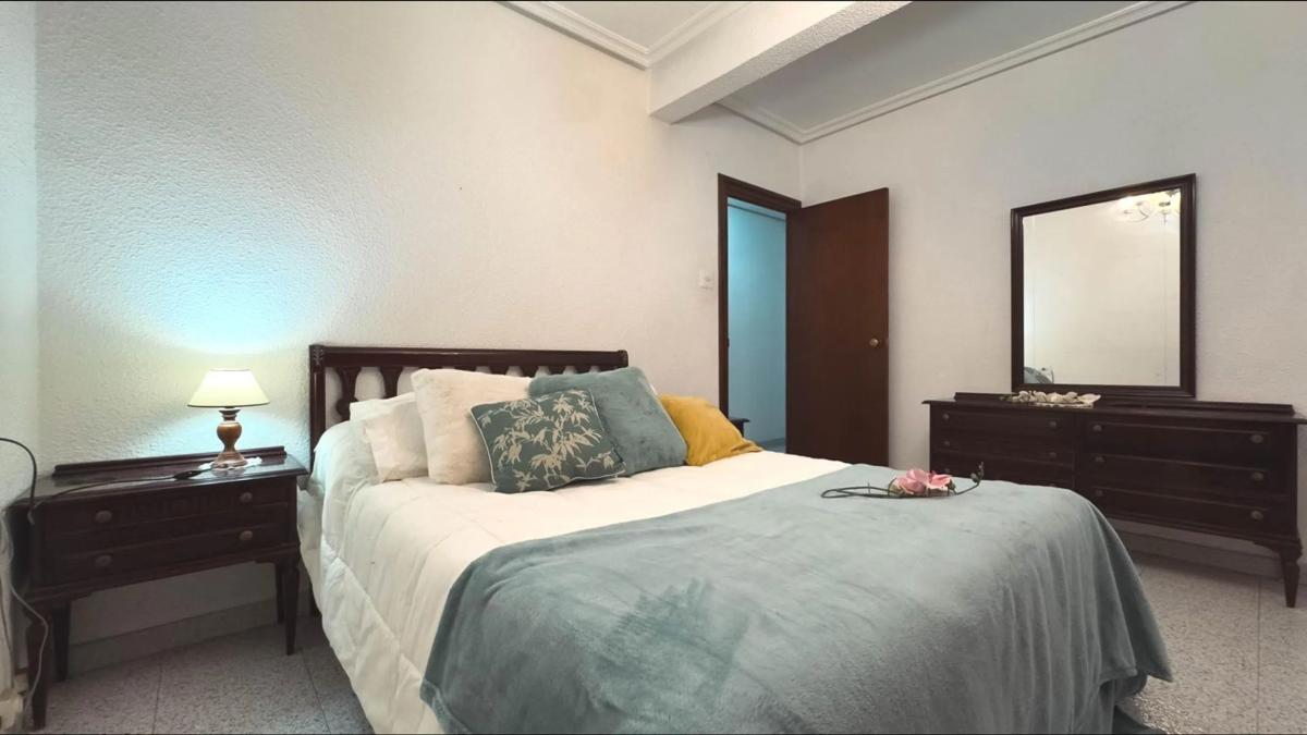 Venta de piso en Calle Olegario Domarco Seller, Elche / Elx
photo 3