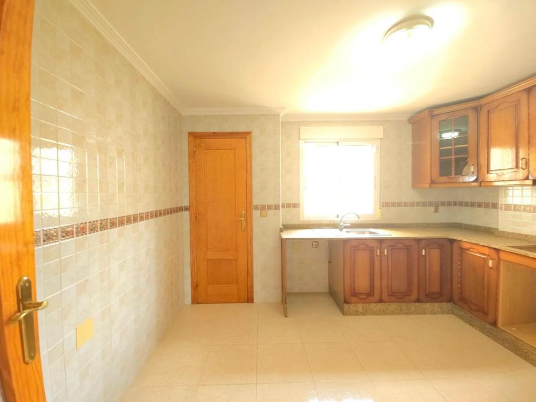 Propiedades en venta y alquiler en España photo 2