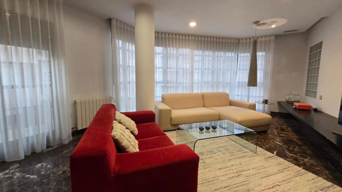 Venta de piso en Calle Poeta Miguel Hernandez, Elche / Elx
photo 4
