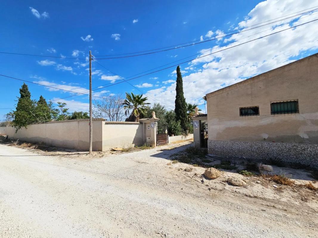 Properties for sale and rent in Spain photo 2