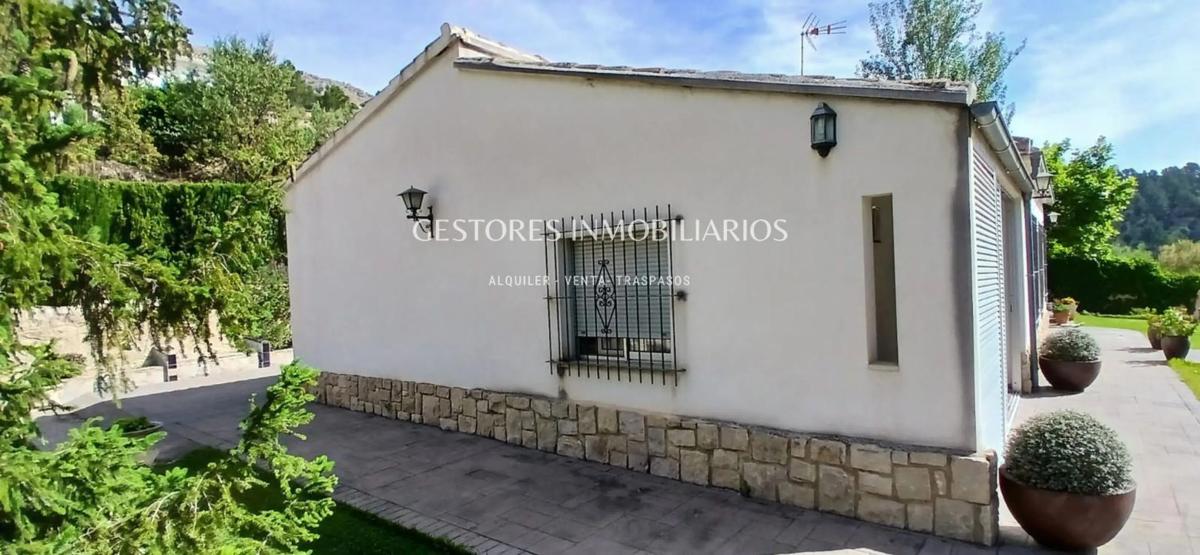 Properties for sale and rent in Spain photo 1