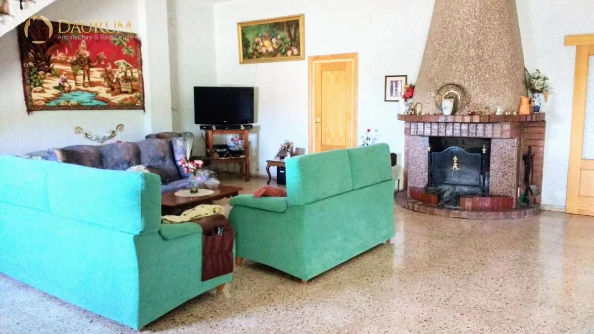 Недвижимость на продажу и в аренду в Испании photo 1