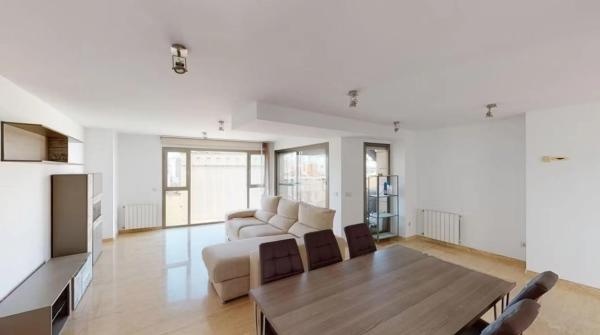 Пентхаус на продажу в Barrio Centro Tradicional, Аликанте / Алакант thumbnail 1