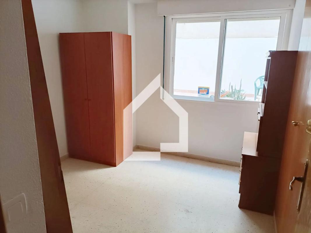 Sale of apartment in Calle Poeta Zorrilla, Alicante
 photo 5