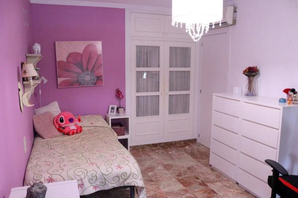 Chalet adosado en calle del Olimpo photo 1