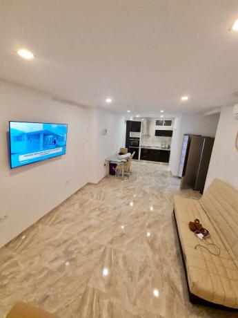 Venta de piso en Calle del Arquitecto Jover, Alicante / Alacant
thumbnail 3