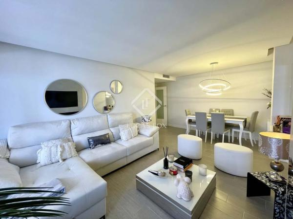 Квартира на продажу на  Barrio PAU 5, Аликанте / Алакант photo 1
