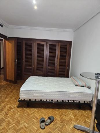 Mieszkanie na sprzedaż w Barrio Casco Histórico-Santa Cruz, Alicante / Alacant photo 1