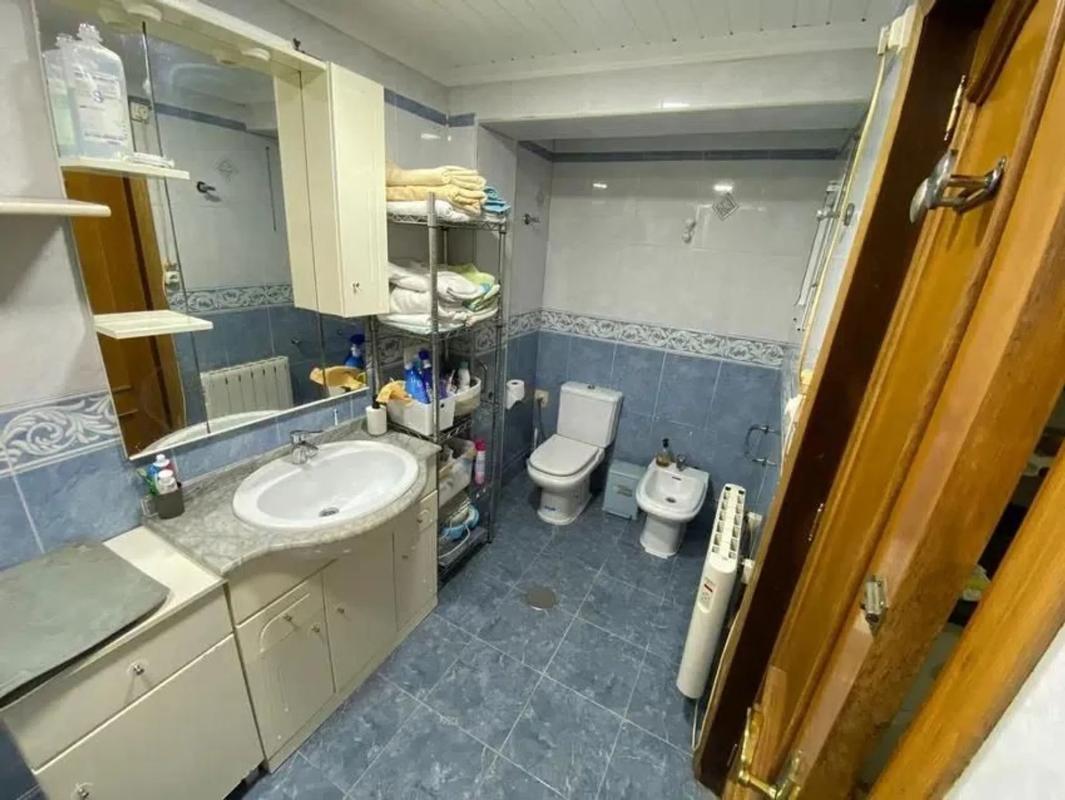 Properties for sale and rent in Spain photo 2